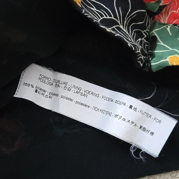 Zara Floral Print Bloomster Top size Medium - Picture 9 of 11